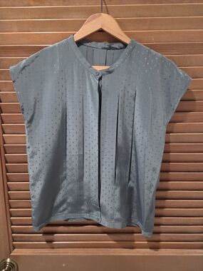 Pleated Tailored Silky Hidden Button Front Blouse  Seafoam Slate Teal  Sz S